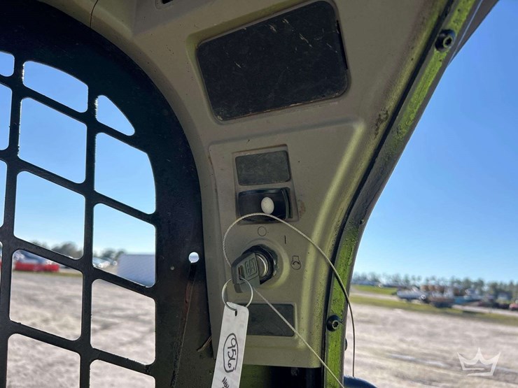 2017-caterpillar-249d-compact-track-loader-skid-steer-image-12