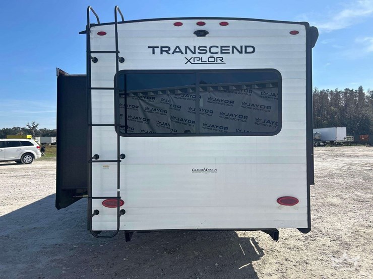 2022-transcend-xplor-245rl-30ft.-t/a-travel-trailer-image-26