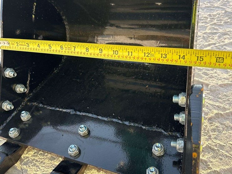 unused-2025-cfg-industrial-mh12r-mini-excavator-image-16