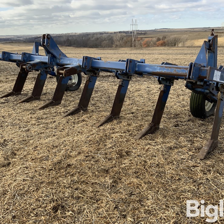 Blu-Jet 7R30 7-Shank Ripper