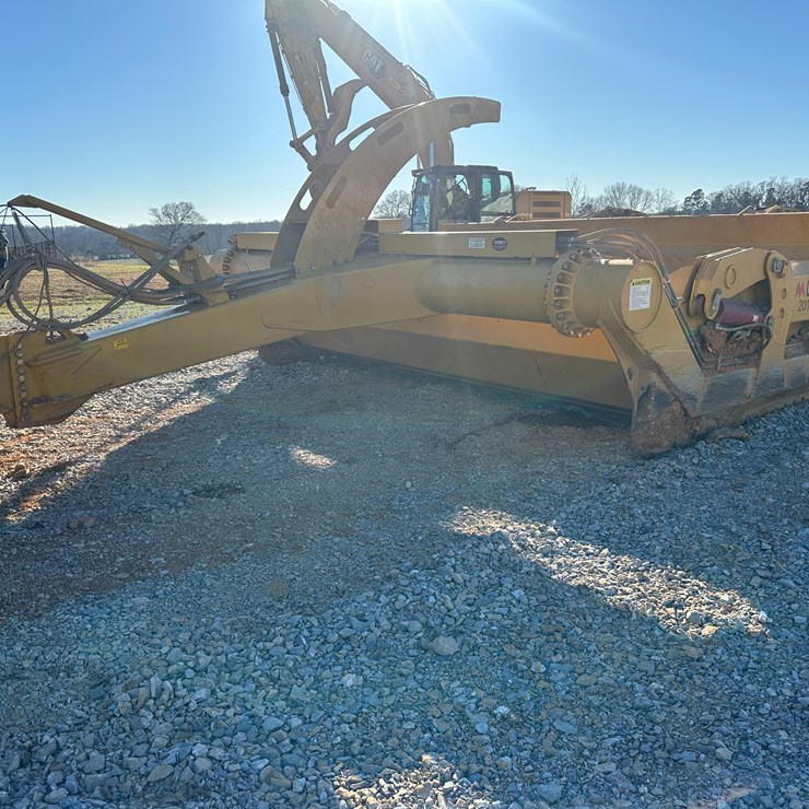 #35590 • 2022 Metalcraft 2016E Scraper