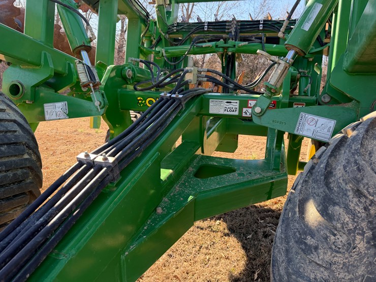 john-deere-30-image-8