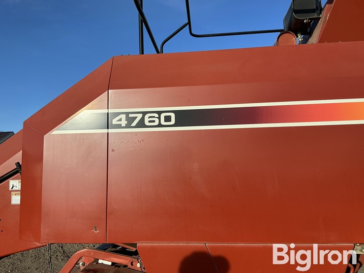 hesston-4760-image-17