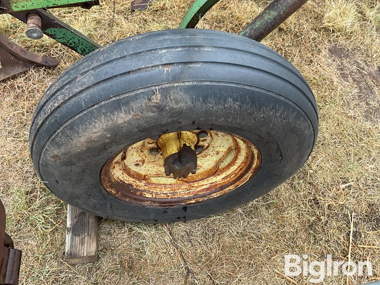 john-deere-field-cultivator-image-20