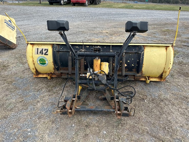 meyer-8'-snow-plow-w/-bracket-image-5