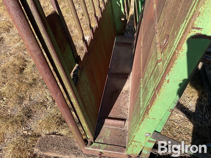 powder-river-calf-cradle-image-9