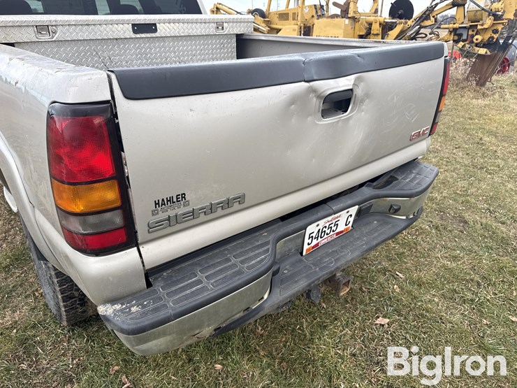 gmc-sierra-2500-image-11