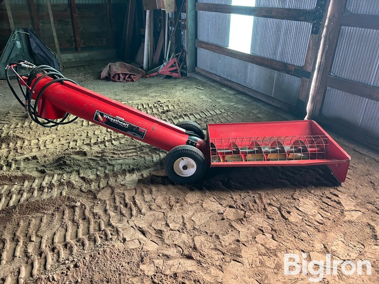 wheatheart-under-hopper-transfer-auger-image-8