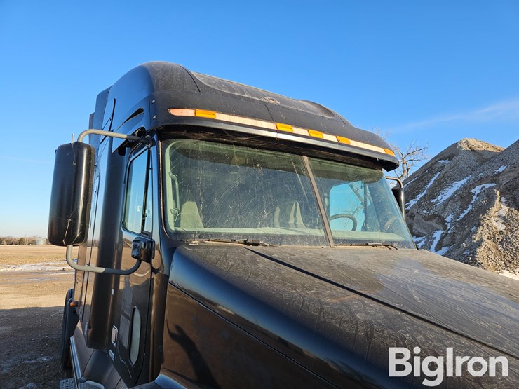 caterpillar-c15-image-12