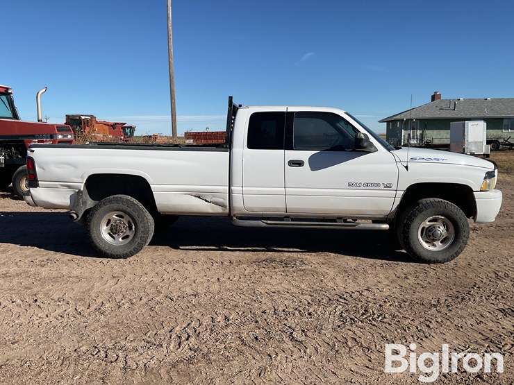 2001-dodge-ram-2500-image-4