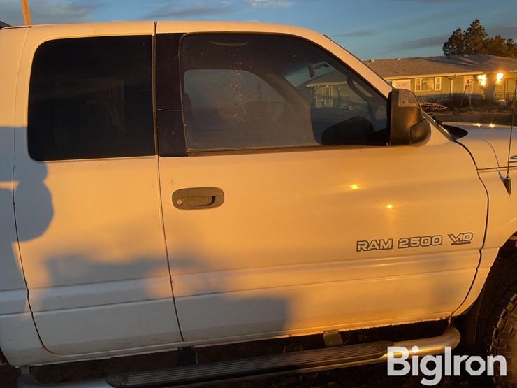 2001-dodge-ram-2500-image-13