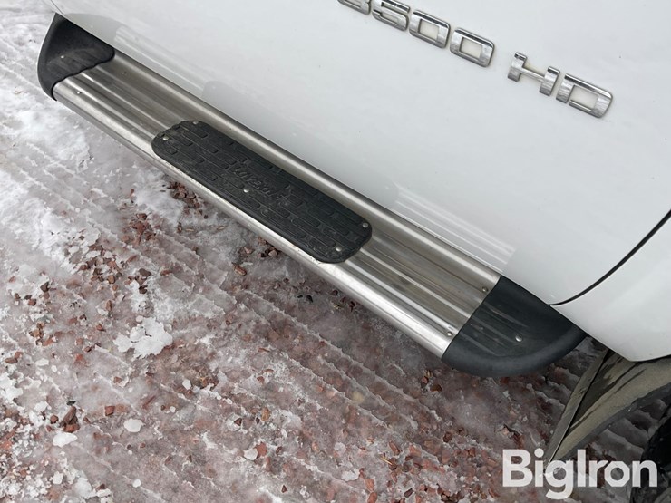 chevrolet-silverado-3500hd-image-14