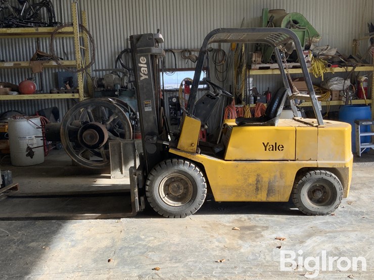 yale-forklift-image-8