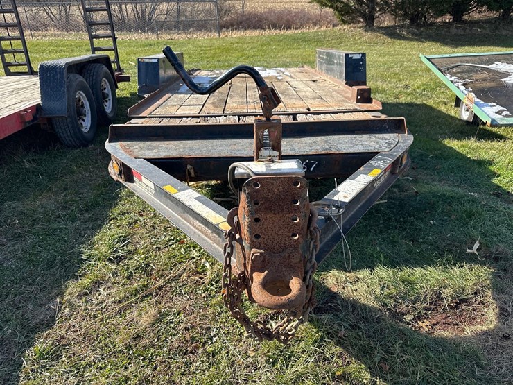 2007-tow-master-tilt-deck-trailer-image-2