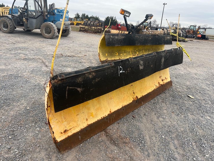 meyer-8.5'-snow-plow-image-3