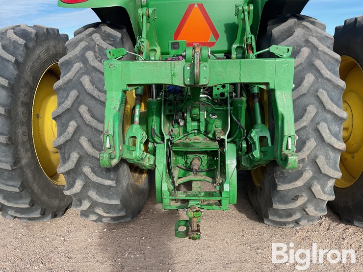 john-deere-8260r-image-18