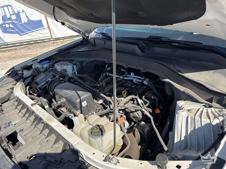 2022-ford-explorer-image-9