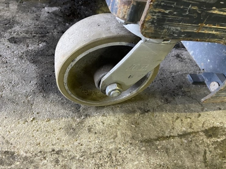 2007-jlg-20mvl-image-20