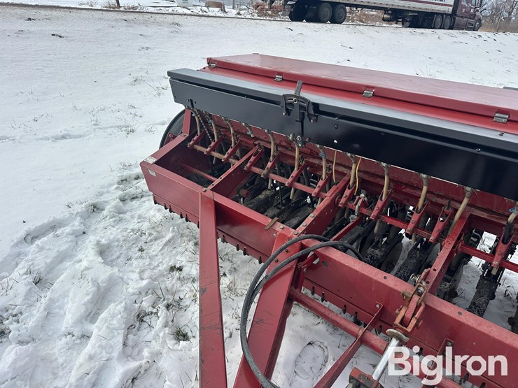 case-ih-5100-image-10