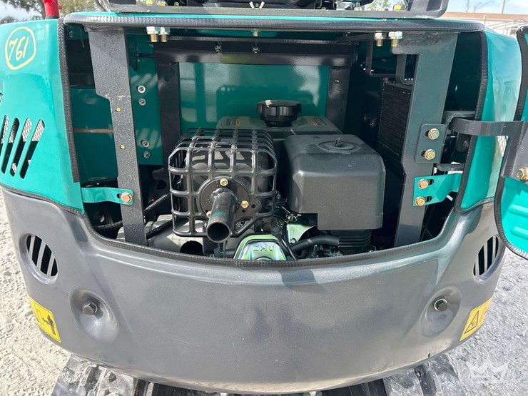 unused-2025-cfg-industrial-qk16r-mini-excavator-image-10