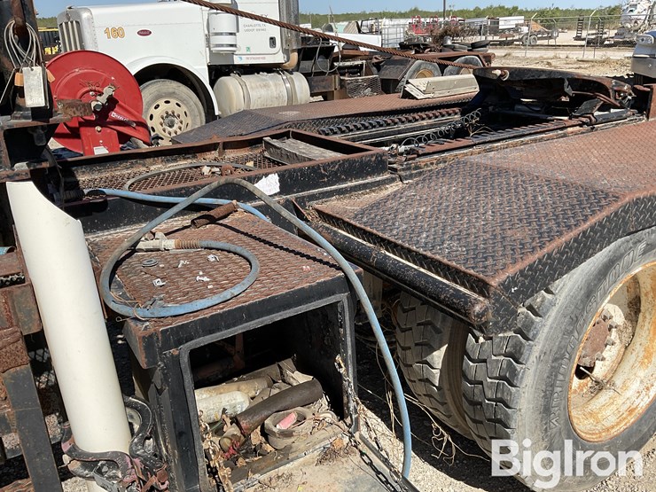 peterbilt-388-image-20