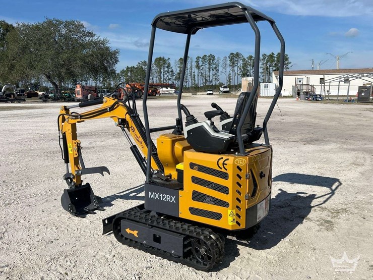 2025-cfg-industrial-mx12rx-mini-excavator-image-3
