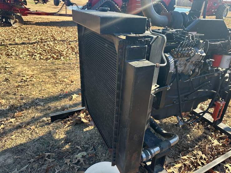 #32907-•-case-6ta830-6-cyl-power-unit-image-5