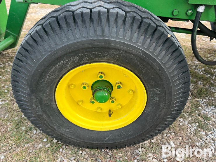 george-plett-2wd-utility-tractor-w/loader-image-16