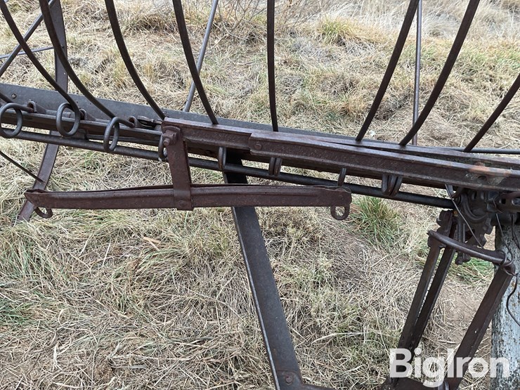 international-dump-rake-image-10