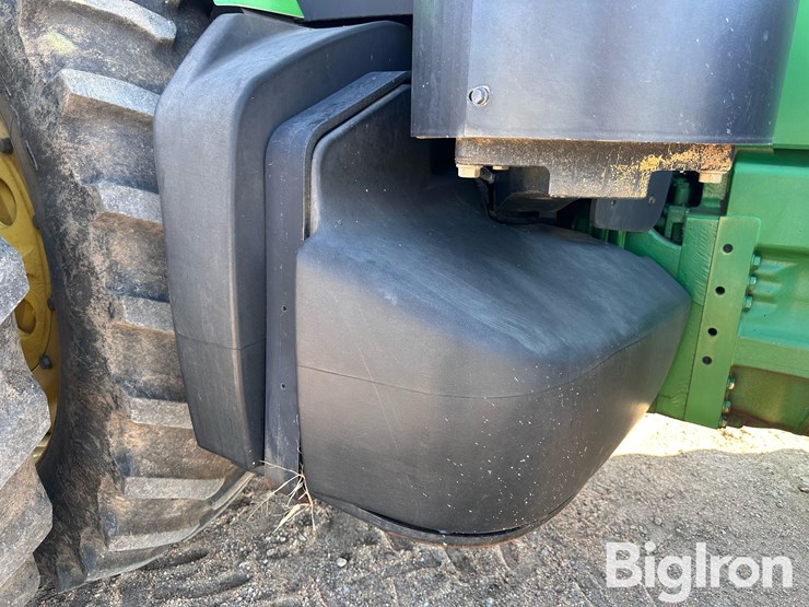 john-deere-8260r-image-18