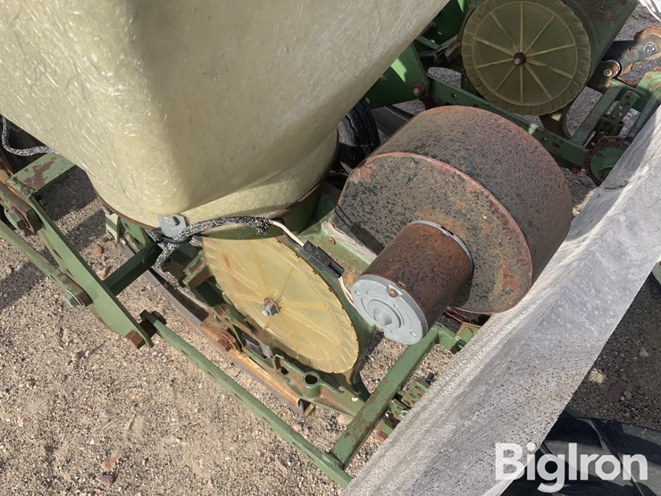 2-row-planter-image-9