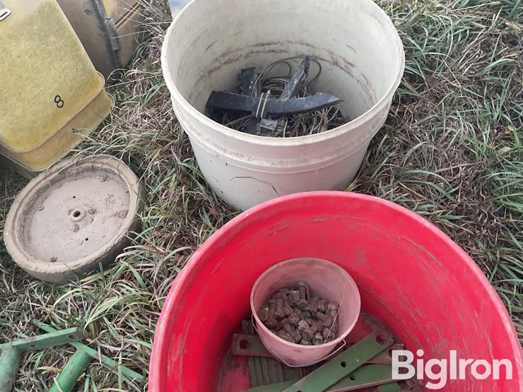 john-deere-7000-image-11