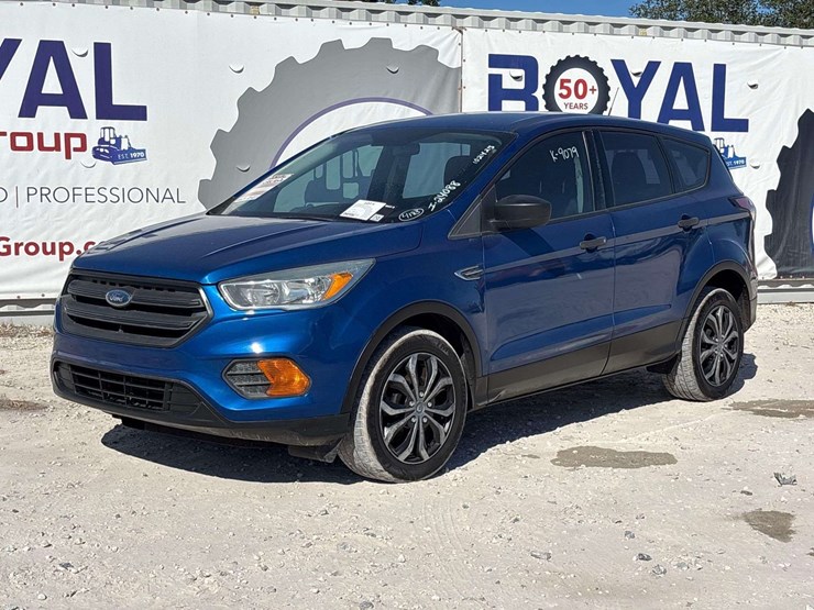 2017-ford-escape-image-1
