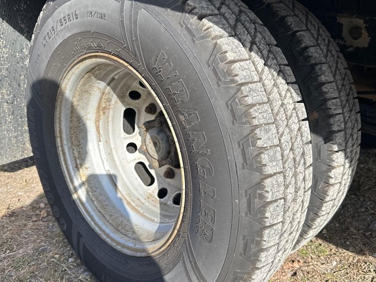 2012-frieghtliner-3500-box-truck-image-7