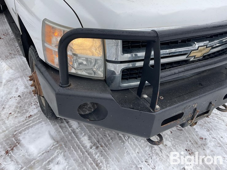 chevrolet-3500hd-image-11