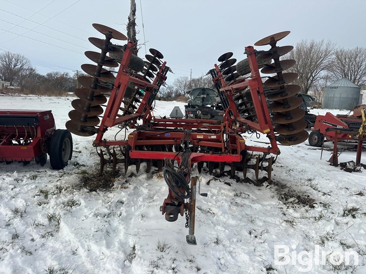 case-ih-3950-image-3