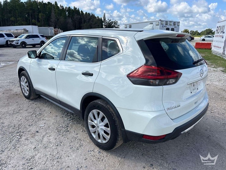 2020-nissan-rogue-image-4