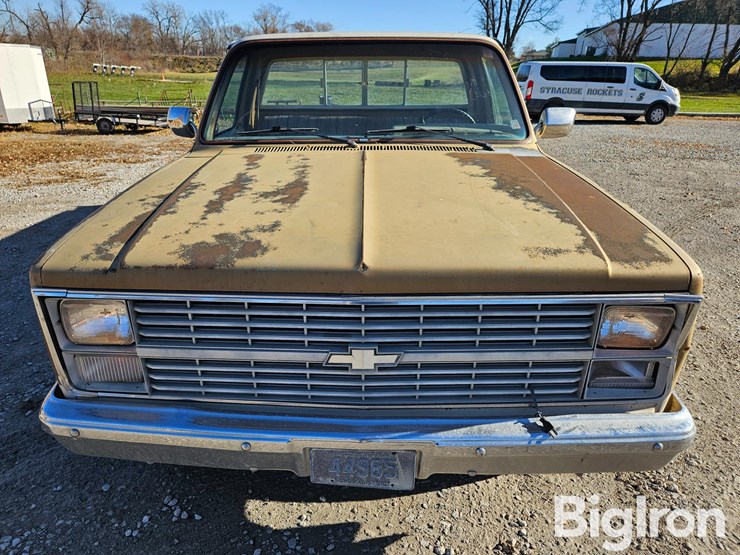 chevrolet-1500-image-2