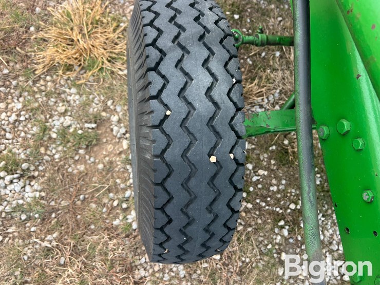 george-plett-2wd-utility-tractor-w/loader-image-19