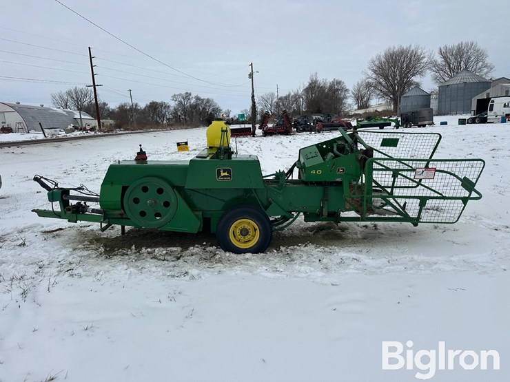 john-deere-338-image-8