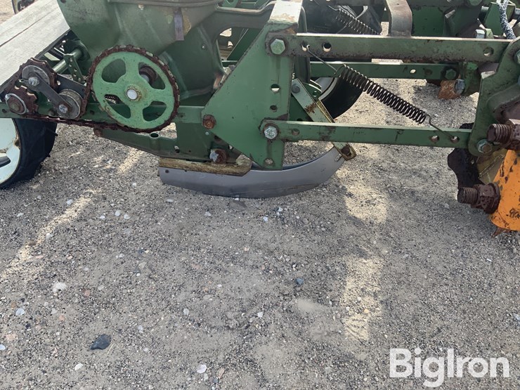 2-row-planter-image-19