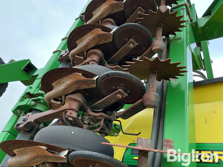 john-deere-1690-ccs-image-19