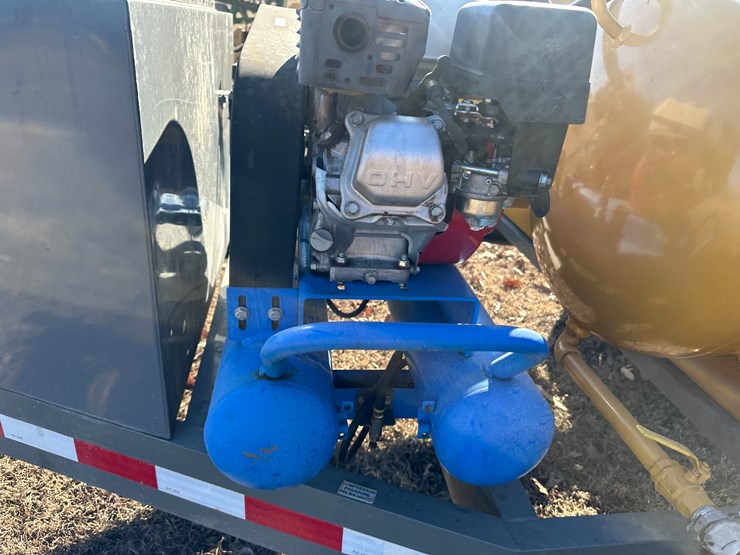 #35579-•-2015-sage-oil-vac-8'-s/a-lube-trailer-vin:-1z9bu317fa092026-image-23