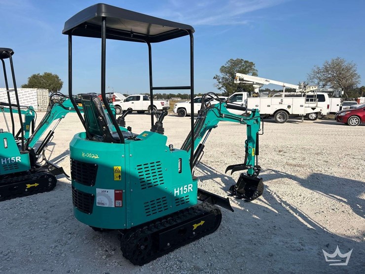 unused-2025-cfg-industrial-h15r-mini-excavator-image-3