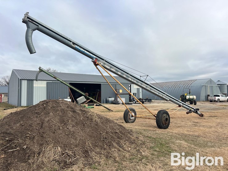 hutchinson-portable-auger-image-5