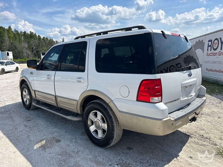 2006-ford-explorer-image-2