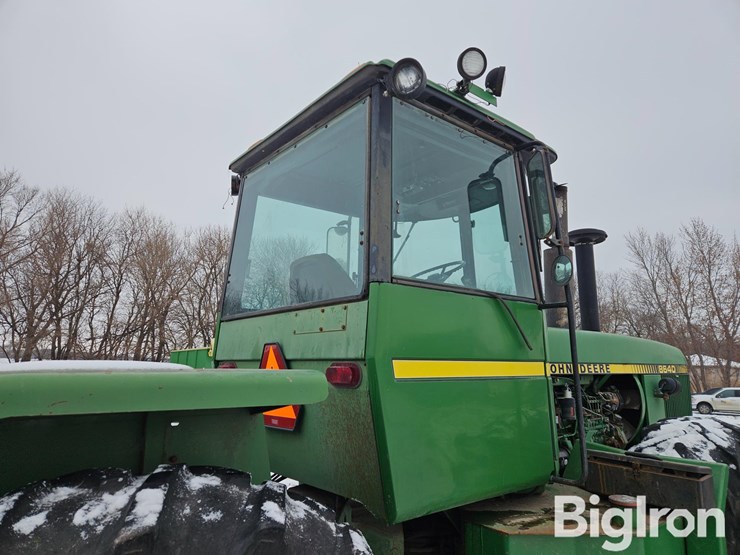john-deere-8640-image-14