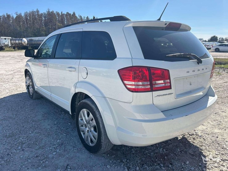 2018-dodge-journey-image-4