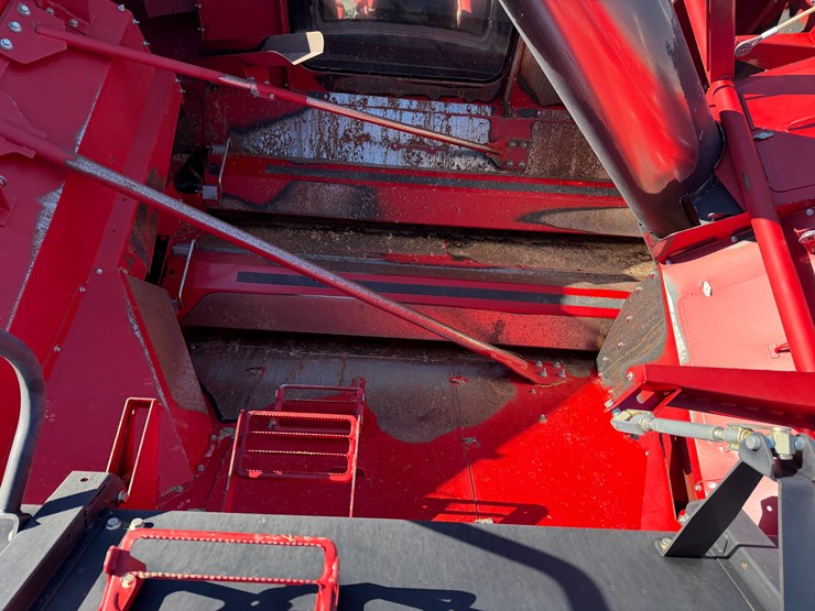 case-ih-8250-image-121