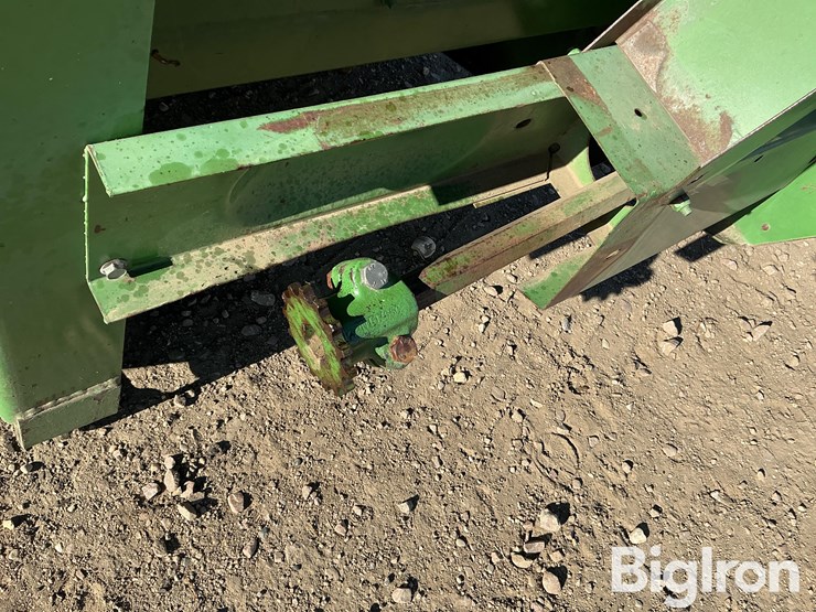 john-deere-444-image-16